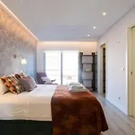 Appartement Luxury 4 Bedr Flat W/ Panoramic Views & Pool!! Algés