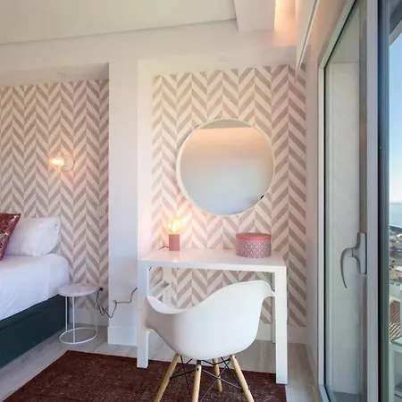 Apartamento Luxury 4 Bedr Flat W/ Panoramic Views & Pool!! *