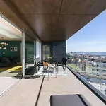 Luxury 4 Bedr Flat W/ Panoramic Views & Pool!! Alges