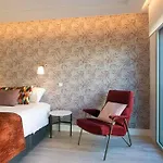 Luxury 4 Bedr Flat W/ Panoramic Views & Pool!! Διαμέρισμα