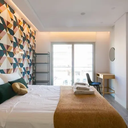 Luxury 4 Bedr Flat W/ Panoramic Views & Pool!! Lägenhet *