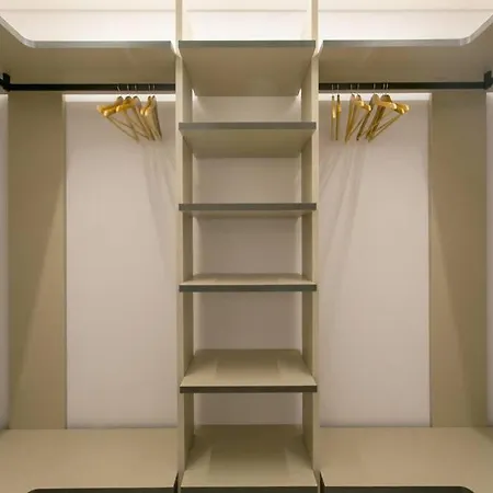 Lägenhet Luxury 4 Bedr Flat W/ Panoramic Views & Pool!! Algés