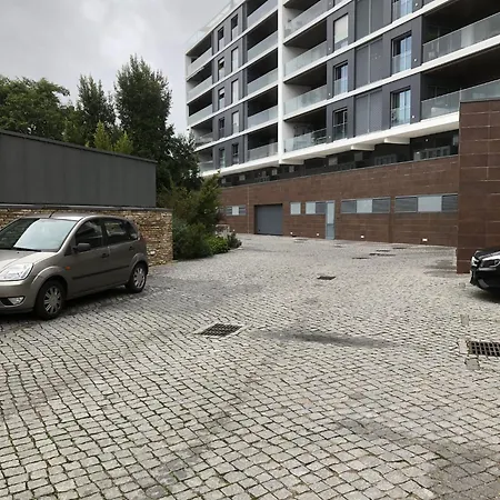 Luxury 4 Bedr Flat W/ Panoramic Views & Pool!! Lägenhet Algés